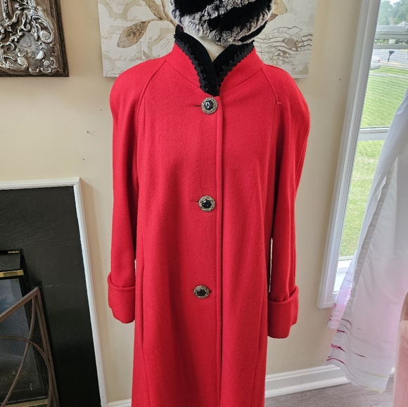 Vintage Red Wool Jacket Swing Coat 1960s Union Tag Fur Hat - Picture 15 of 15
